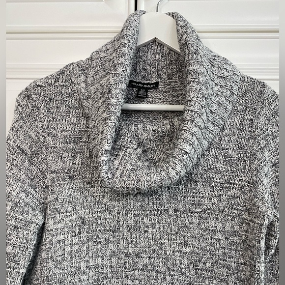 Hilary Radley Women’s Size Small Cowl Neck Sweater Grey Black Vents at Hips - Picture 2 of 10